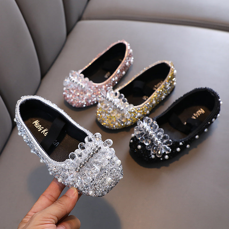 girls summer sandals with comfortable and breathable design for outdoor wear