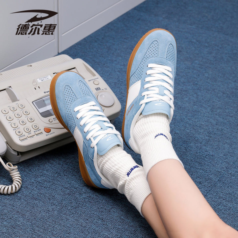 Women’s German Style Casual Sneakers Thin Sole Street Shoes