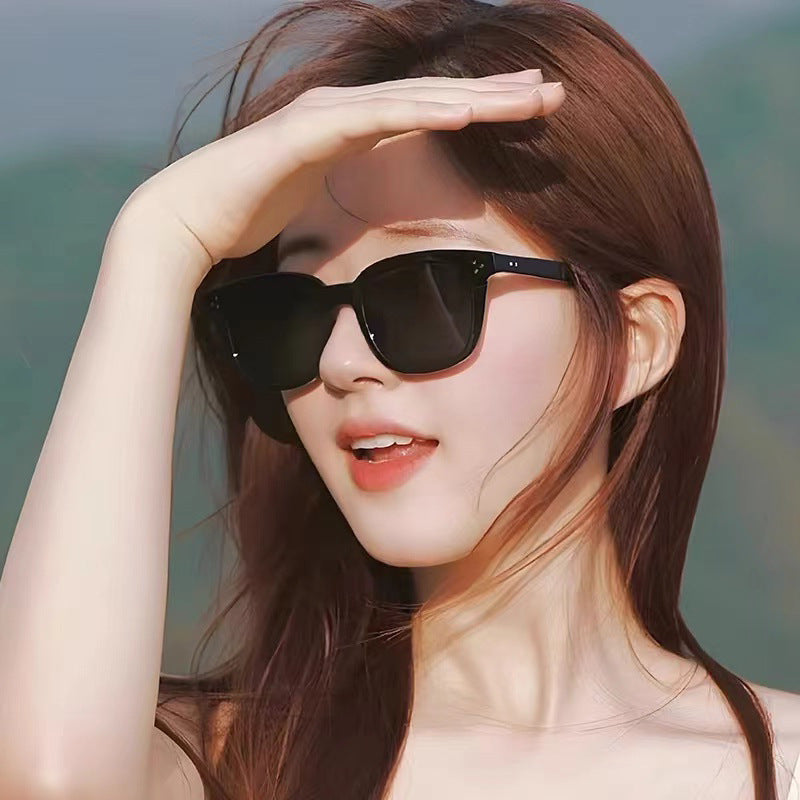 Premium Cat-Eye GM Polarized Sunglasses for Women UV Protection