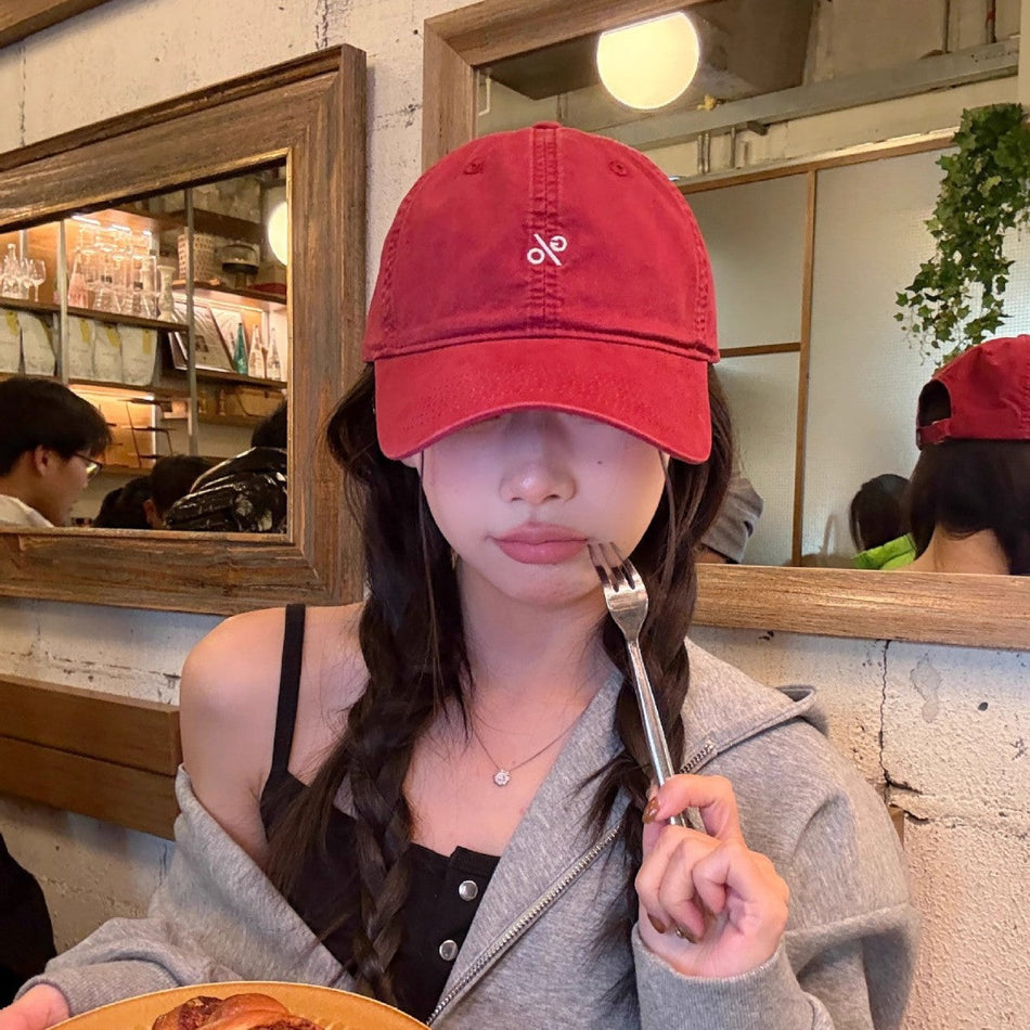 American Retro Embroidered Baseball Cap Women Curved Brim Hat