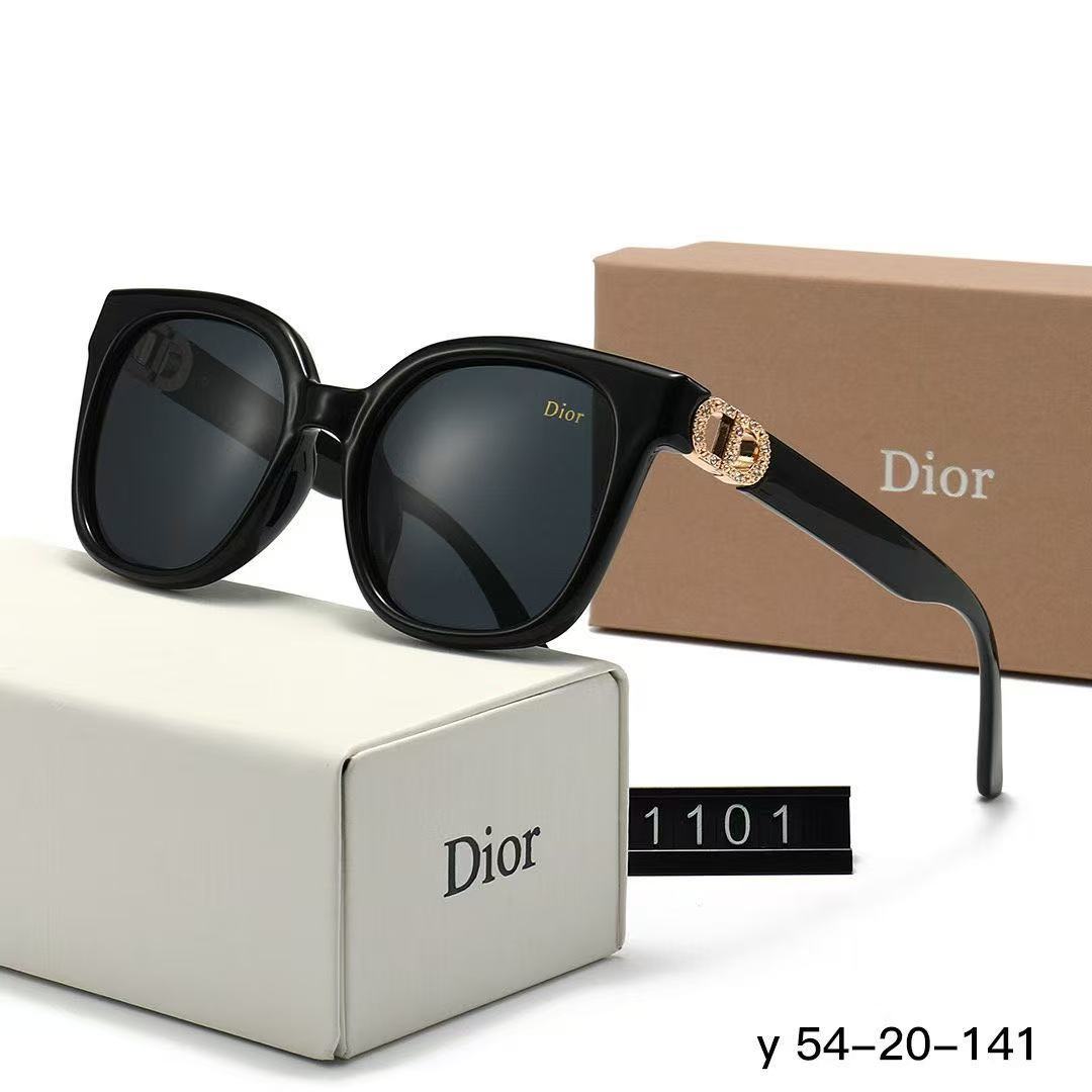 Black sunglasses - UV-protective eyewear with lightweight frame for men