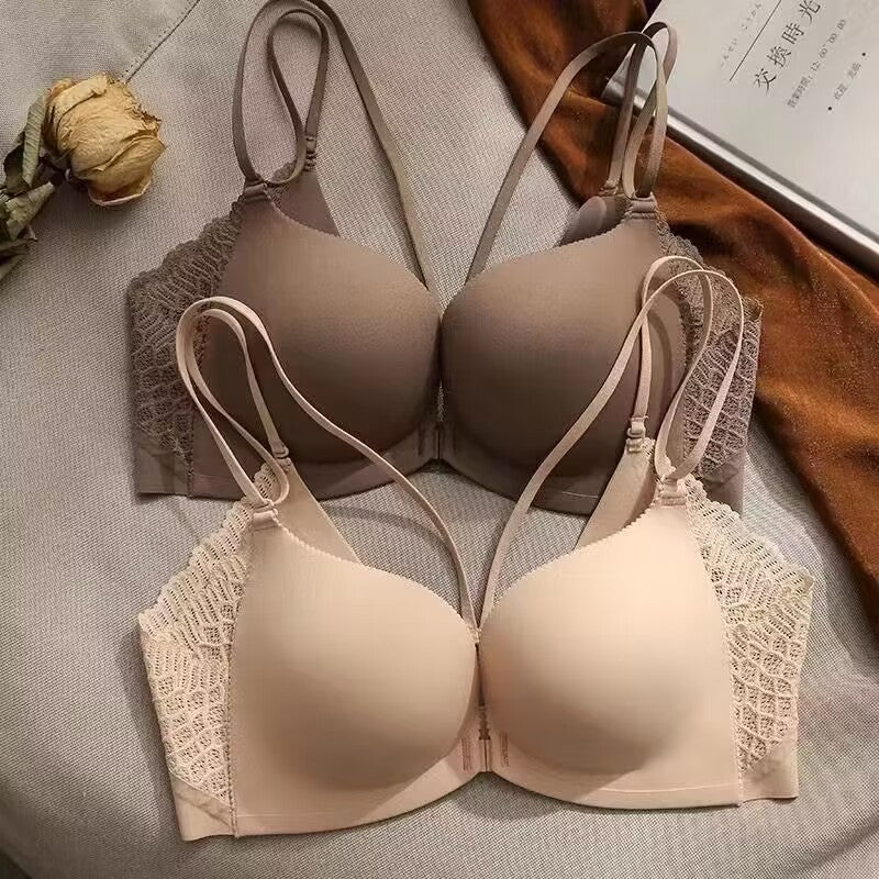 Seamless Front Closure Push Up Bra Set with Elegant Strap Detail
