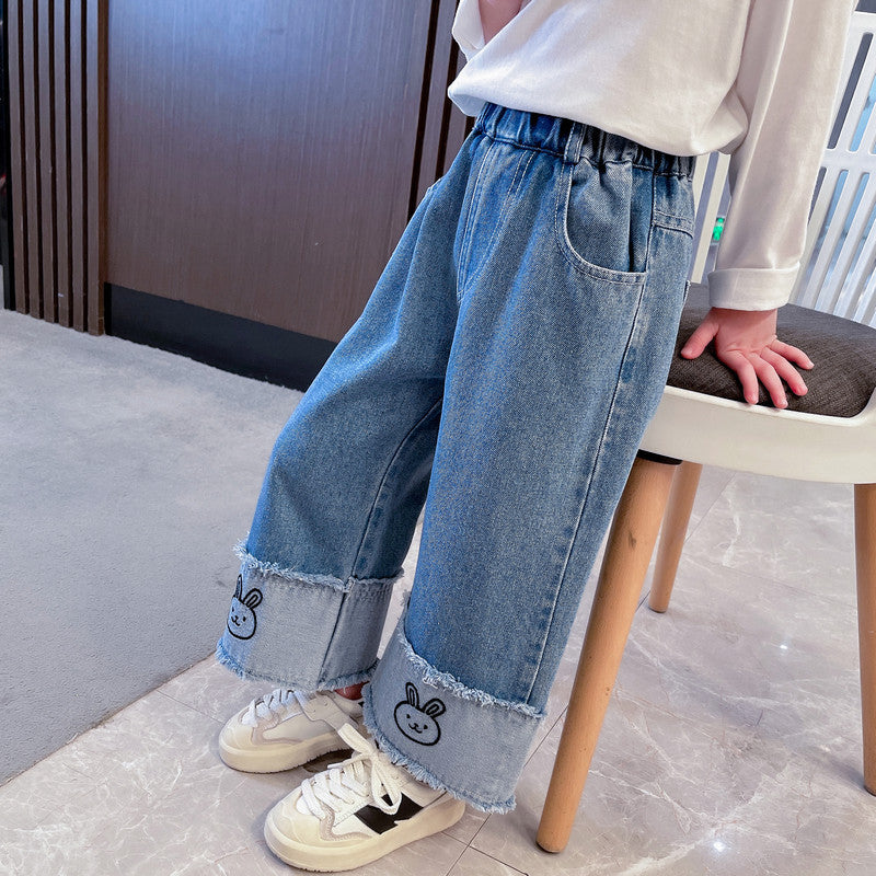 girls jeans with comfortable fit for everyday wear