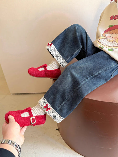 girls jeans with comfortable fit for everyday wear