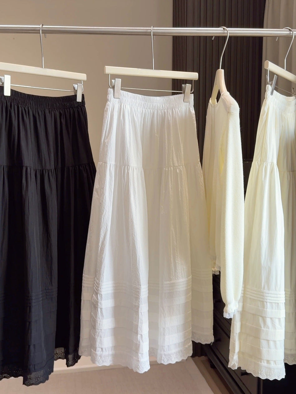 High-Waisted A-Line Skirt with Delicate Lace Trim Detail