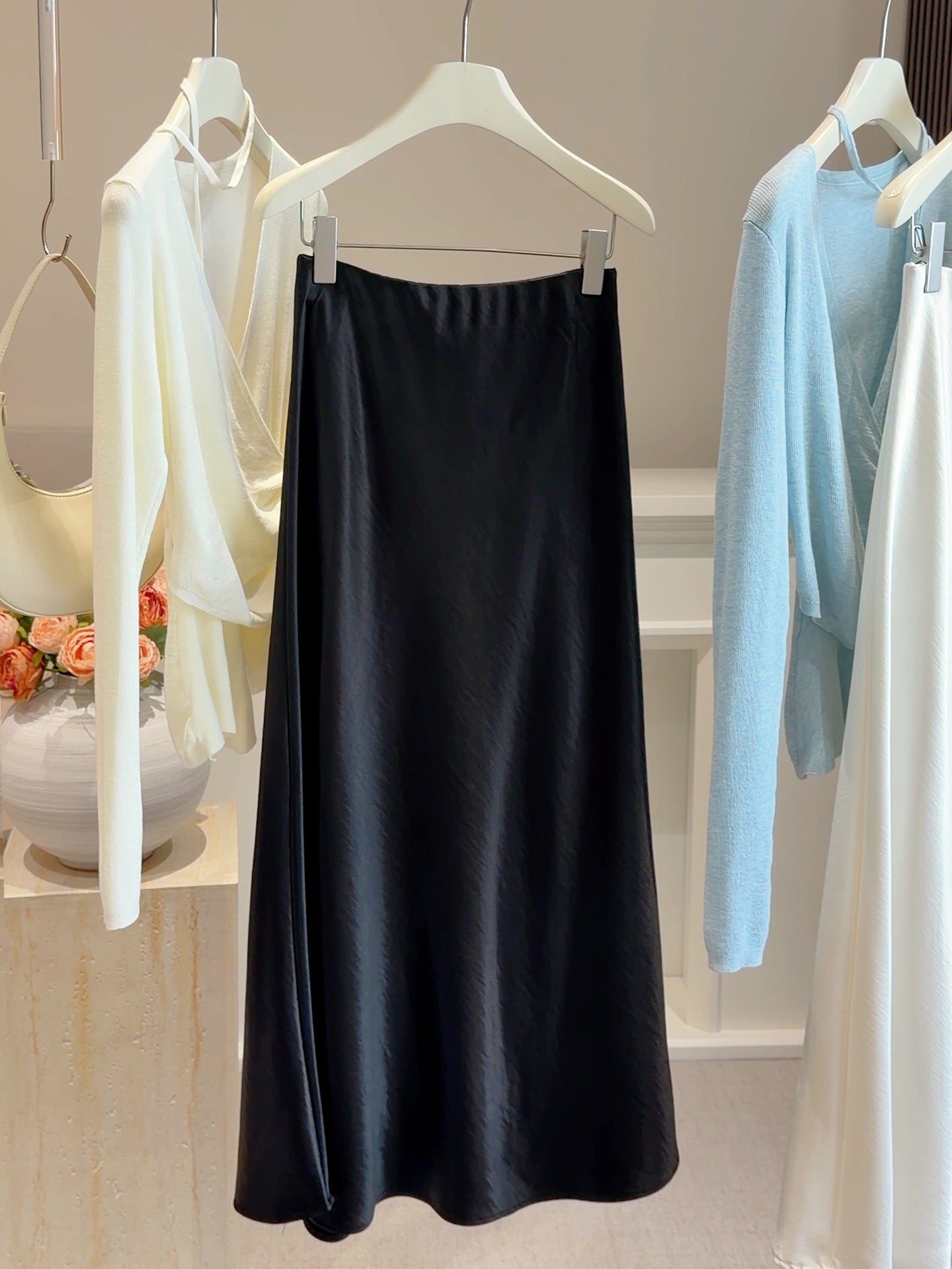Taro purple high-waisted acetate satin fishtail skirt with elegant drape