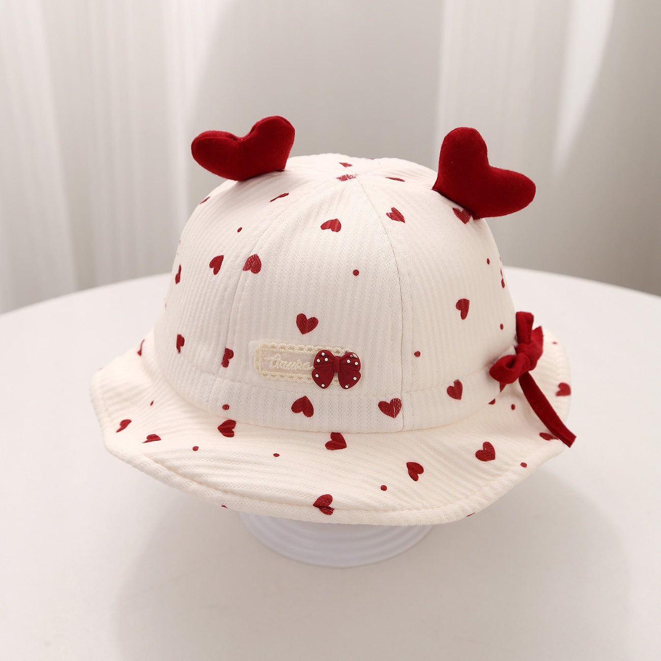 Red kids sun hat with breathable design for outdoor summer and beach wear