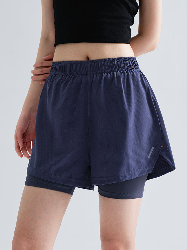 Black two-in-one quick-drying performance athletic shorts