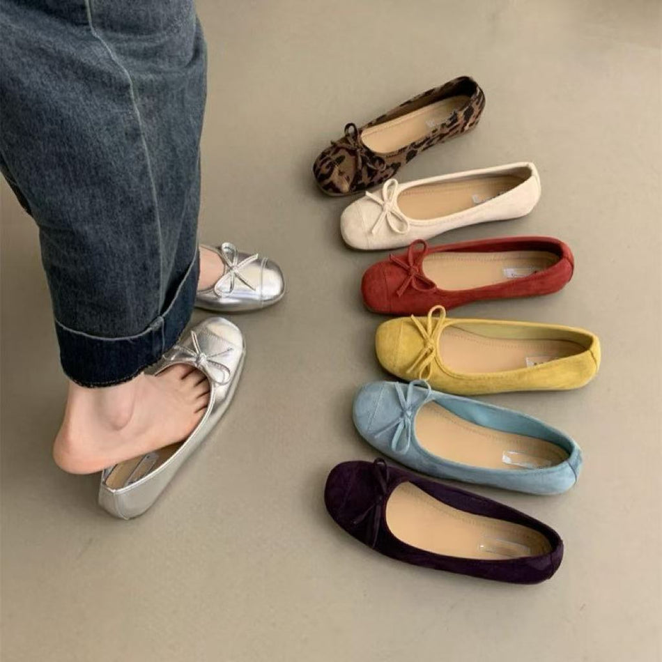 Silver Ballet Flats with Scalloped Bow and Soft Sole