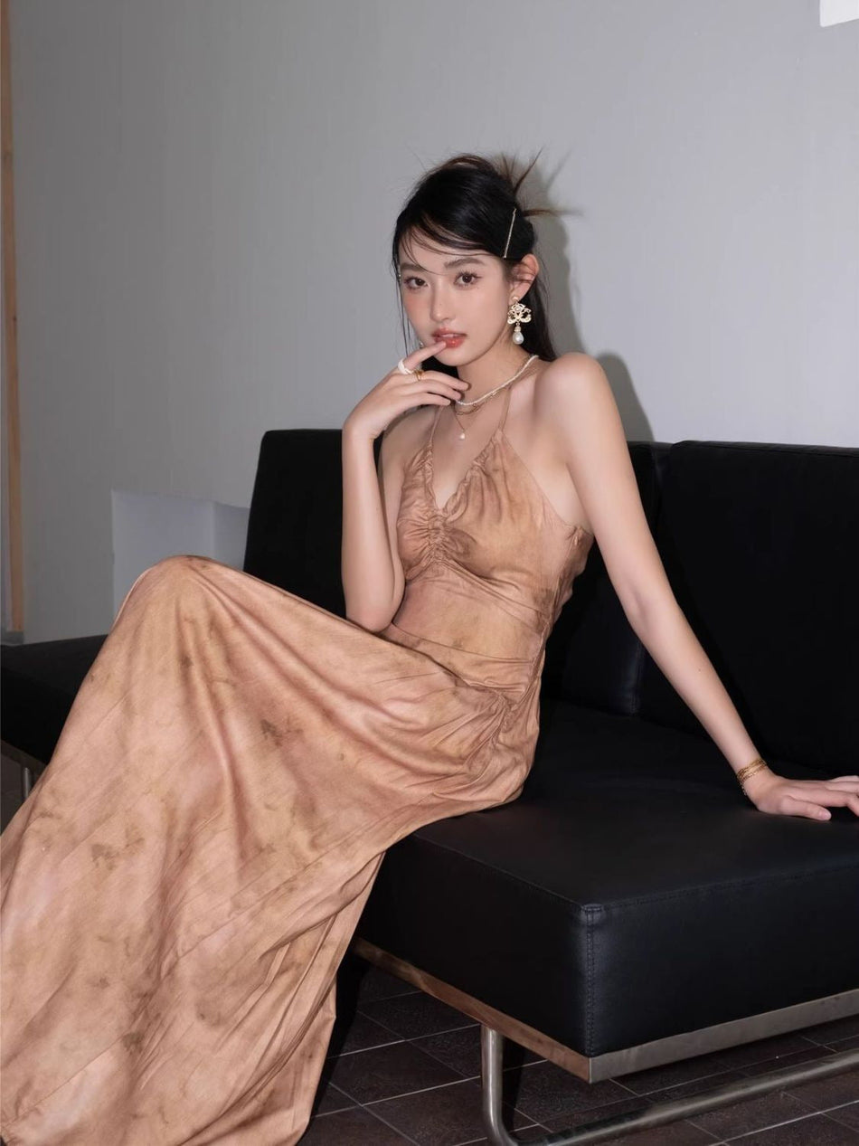Dark Brown Desert Skirt V-Neck Backless Tight Waist Vacation Dress