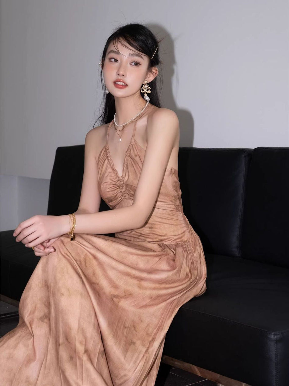V-Neck Backless Tight Waist Vacation Dress