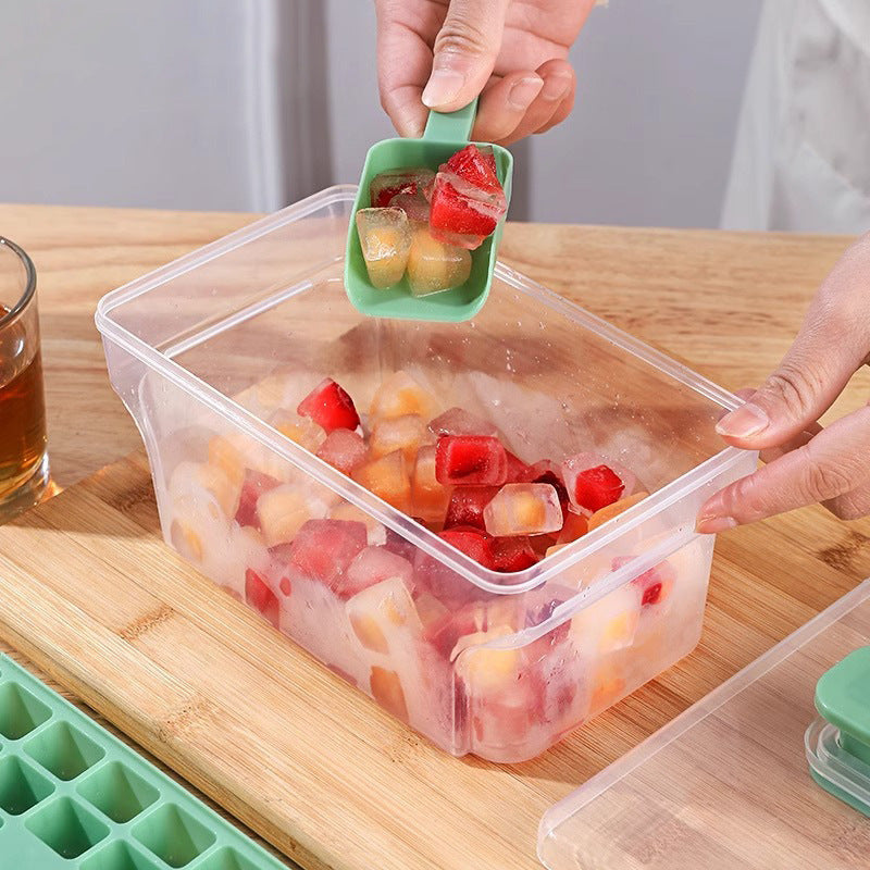 Green Food Grade Press Ice Cube Tray High Capacity Refrigerator Mold