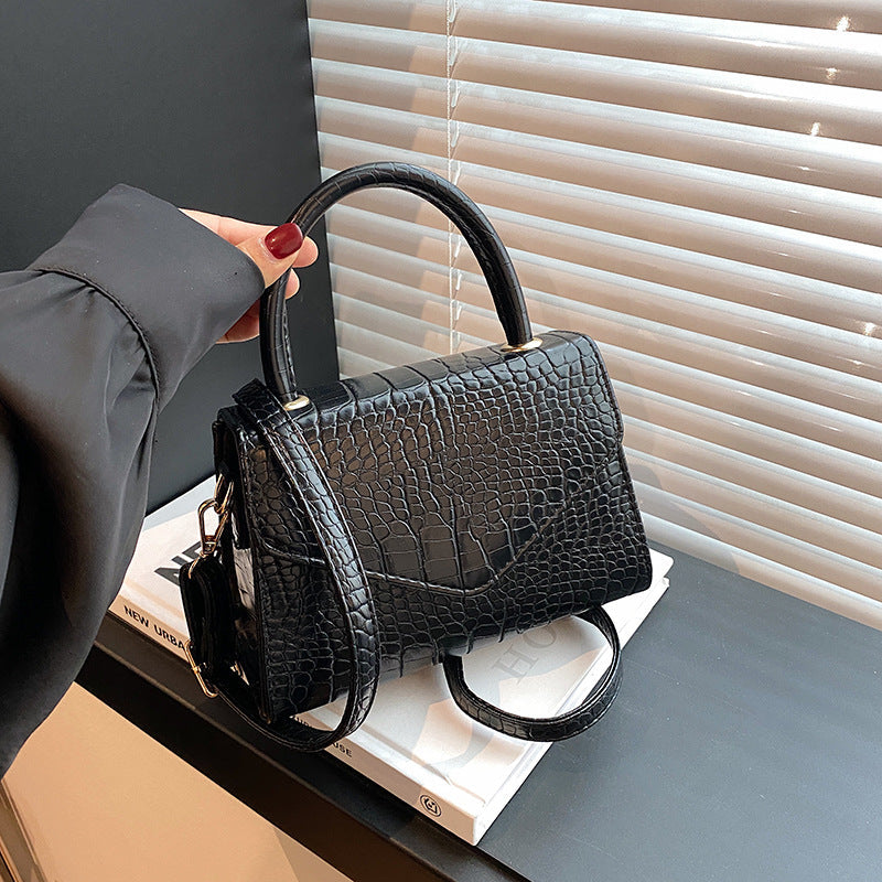 Crocodile Pattern Small Square Crossbody Chain Bag