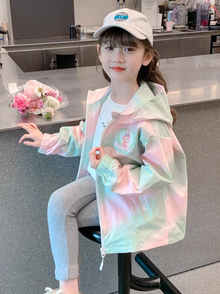 girls hooded windbreaker jacket for spring and autumn with zip closure