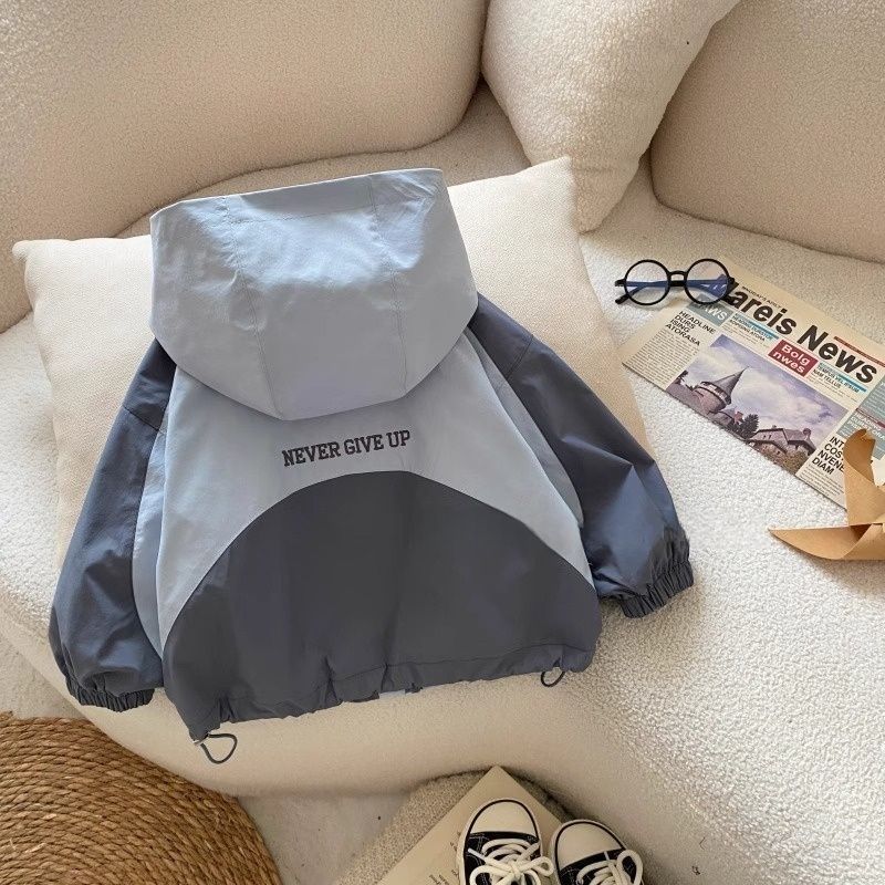 Blue girls hooded windbreaker jacket for spring and autumn with zip closure