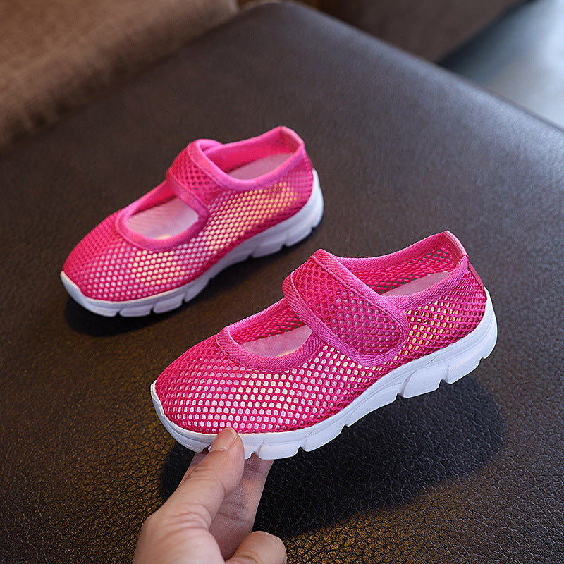 Pink AeroMesh Kids Breathable Quick-Dry Travel Shoes