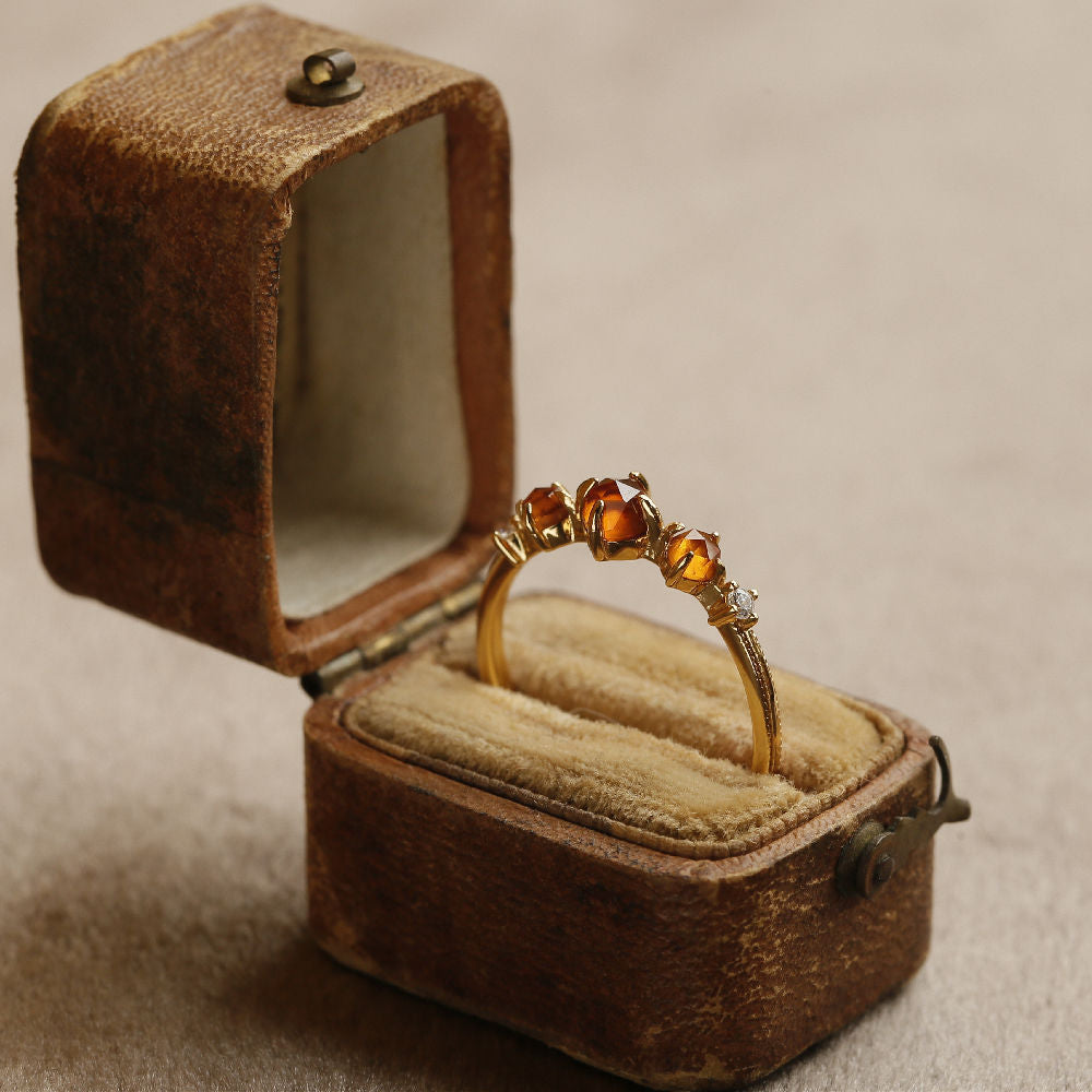 Premium "Fantasy Day" Japanese Orange Garnet Retro Elegant Opening Ring