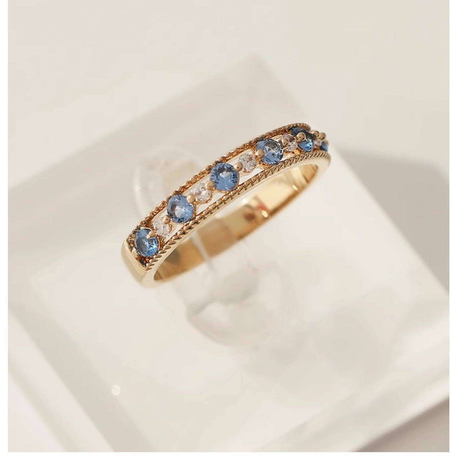Premium Cross-Border French Court Sea Blue Crystal Lace Hollow Opening Ring