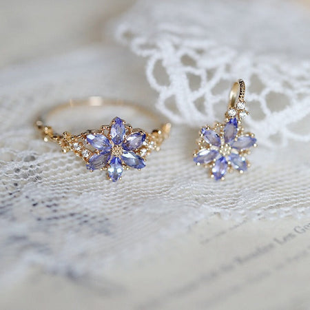 Champagne Gold Tanzanite and Moonstone Snowflake Ring Set