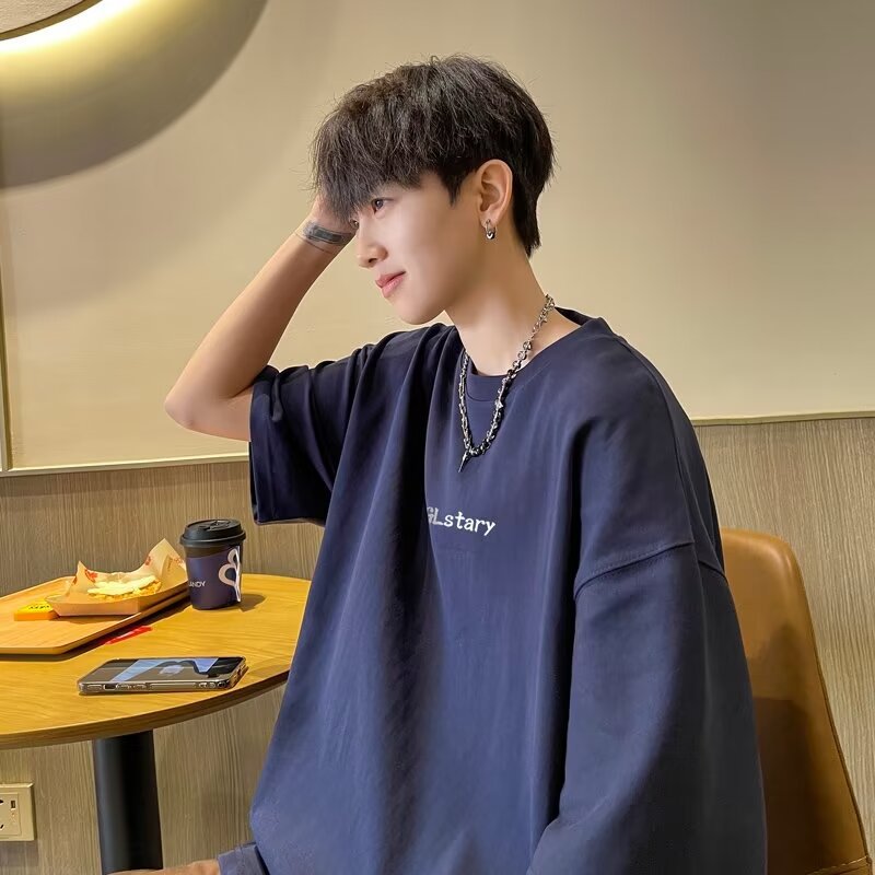 Men's Loose Fit Round Neck Summer Short Sleeve T-Shirt