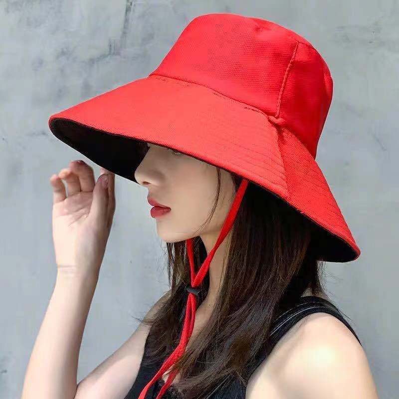 Women’s Reversible Bucket Hat with Wide Brim Sun Protection