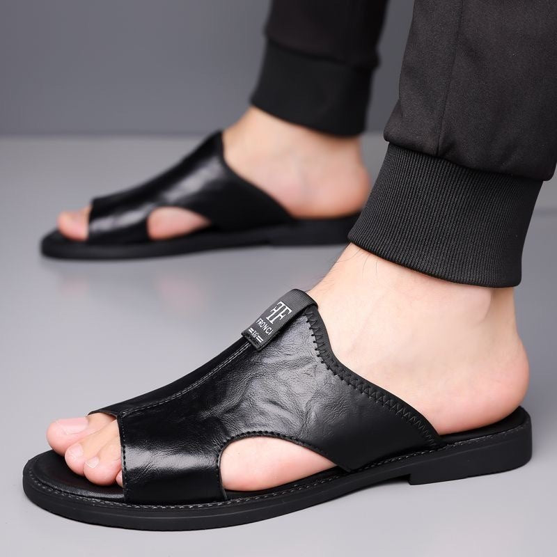 Men’s Breathable Leather Sandals Flat Versatile Casual Summer
