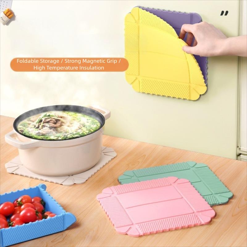 Green Foldable Heat-Resistant Insulation Mat for Casseroles & Outdoor Dining
