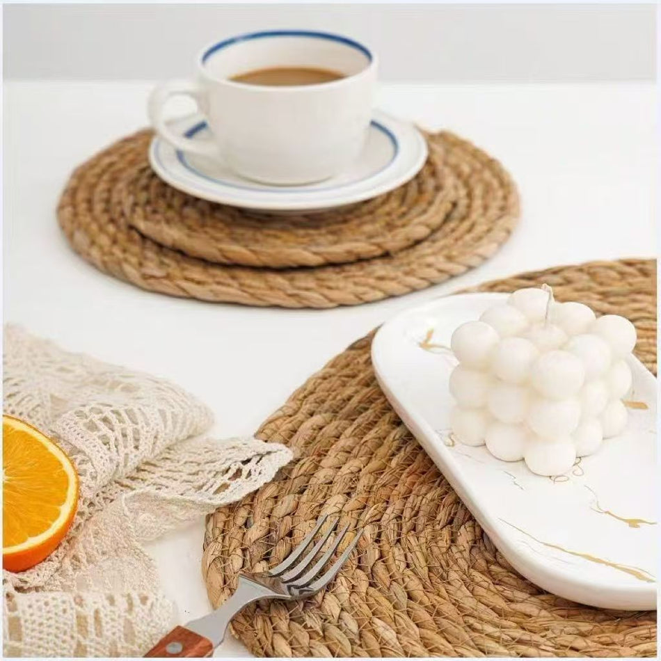 Cattail Straw Woven Round Placemat Heat Insulation Decorative Mat