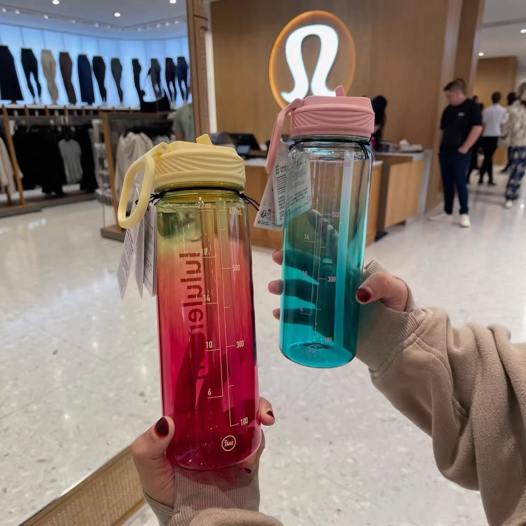 Lulu water Premium Lululemon Back to Life Style Transparent Straw Sports Water Bottle 710ml