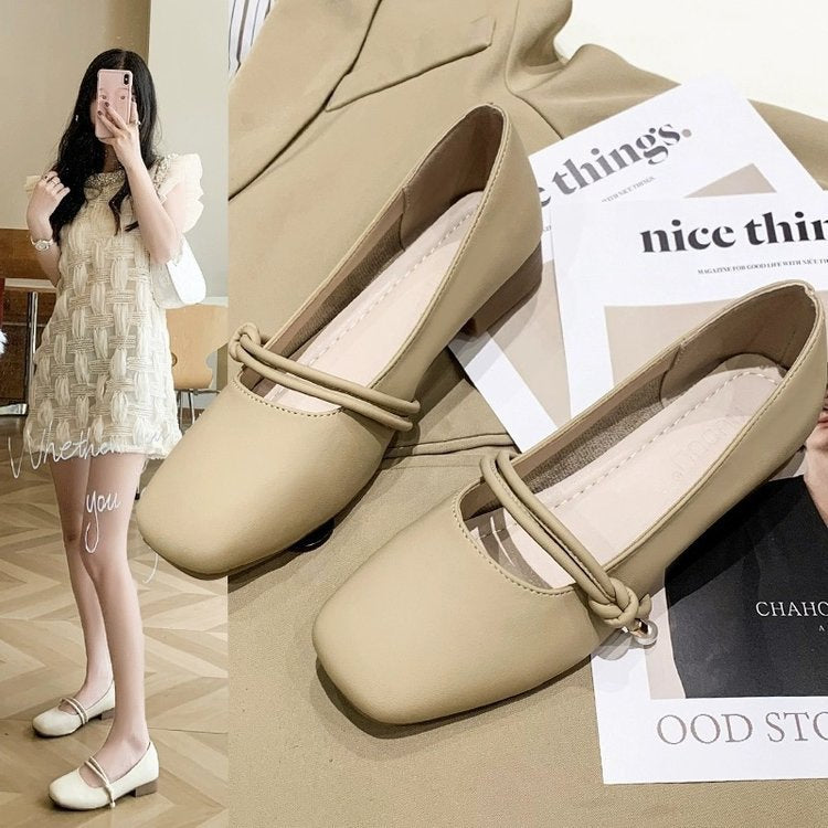 Women's French-Inspired Mary Jane Flats with Shallow Vamp