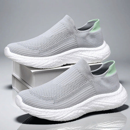 Black Men's Lightweight Fly-Knit Casual Sneakers Soft Sole Running Shoes
