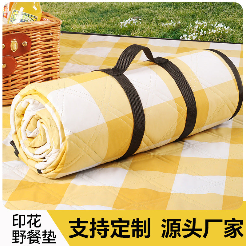 Thickened Flannel Waterproof Picnic Mat for Camping and Lawn Use