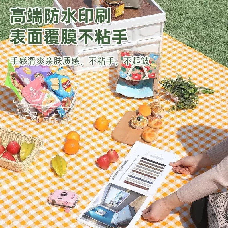 Waterproof Foldable Oxford Picnic Mat for Camping and Beach