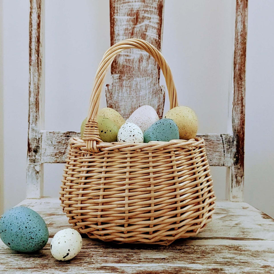 Handwoven Straw Rattan Flower Basket for Weddings and Decor