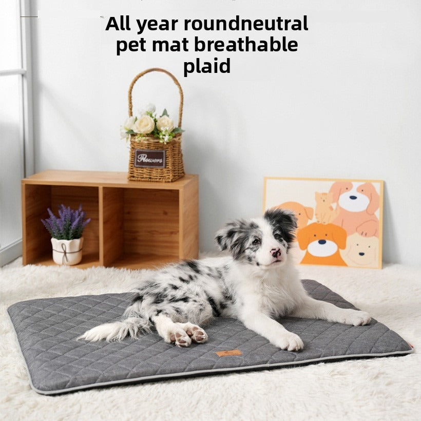 Washable Dog Pad Pet House Comfortable Indoor Kennel Bed in light gray