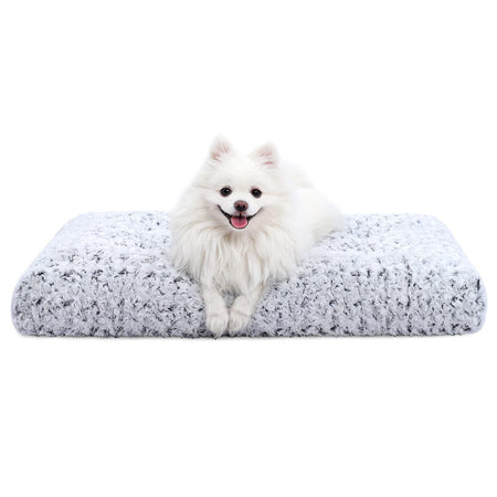Rose Velvet Bite-Resistant Pet Mat for Dogs and Cats All Seasons in grey, 105 x70x9cm
