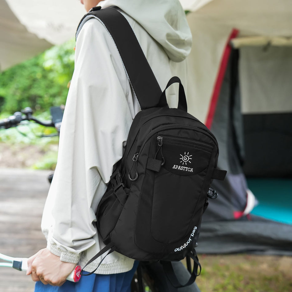 Large Capacity Lightweight Mountaineering Backpack