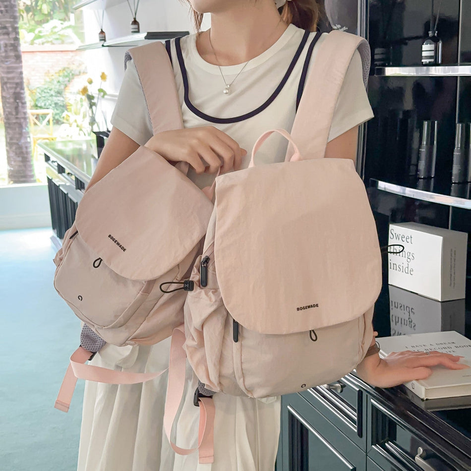 Lightweight Large Capacity College Backpack for Men and Women