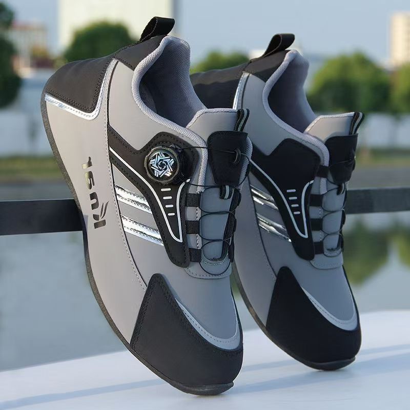 Men's Waterproof Leather Casual Sneakers with Breathable Comfort