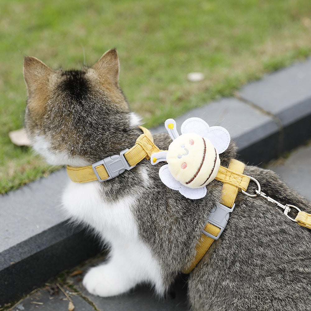Adjustable Bee Cat Harness and Anti Breakaway Walking Leash Set in yellow, 50 kg