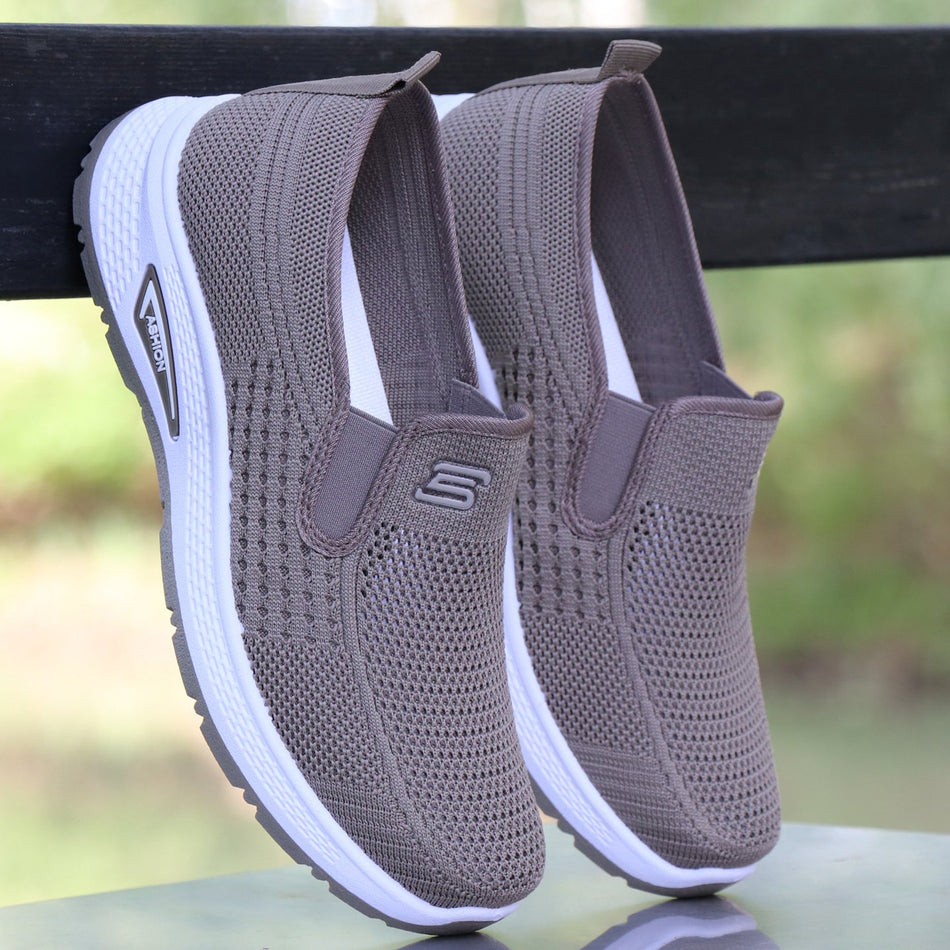 Men's Breathable Slip-On Casual Shoes with Soft Flexible Sole