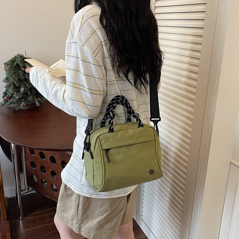 Lightweight Large Capacity Shoulder Bag for Women Casual Travel