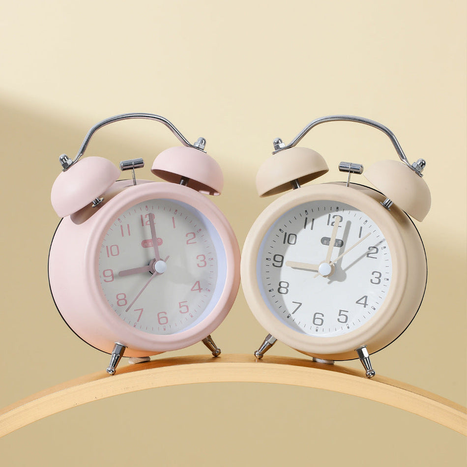 High-Value Retro Mechanical Desktop Alarm Clock for Students