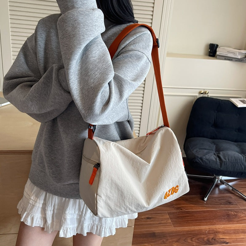 Large-Capacity Nylon Crossbody Toast Bag Casual Shoulder Commuter