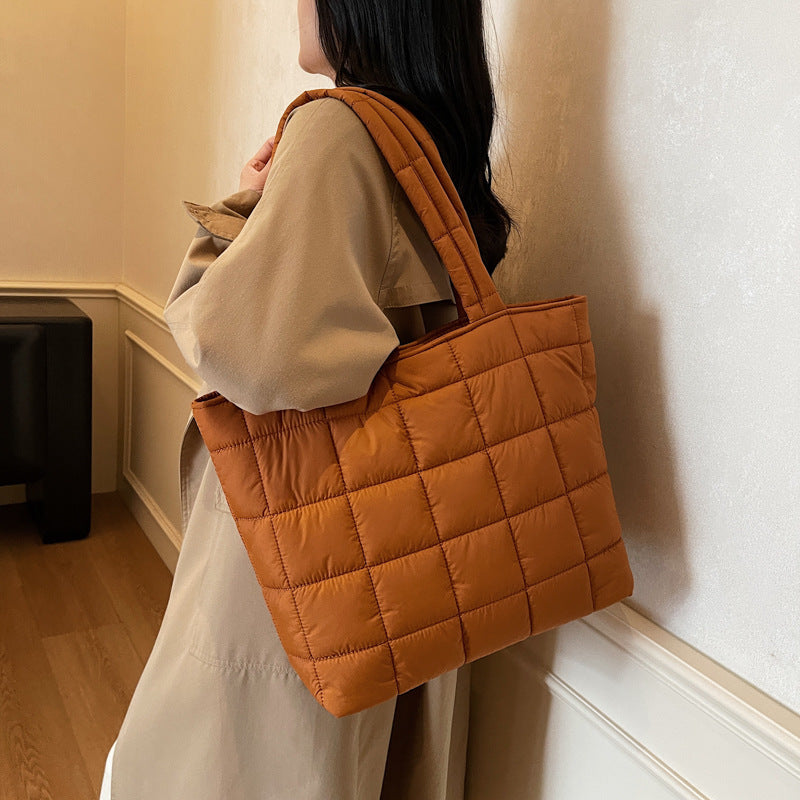 Women's Summer High-Sense Large-Capacity Padded Shoulder Tote Bag