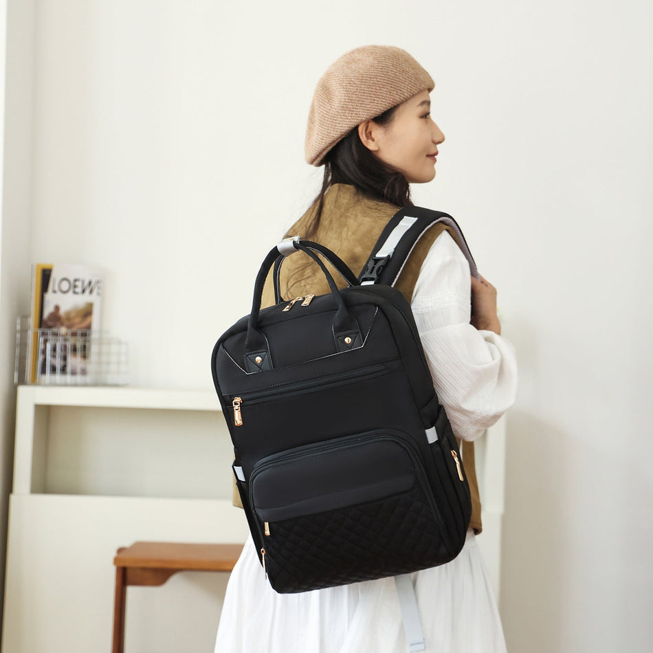 Large-Capacity Multi-Functional Mother-and-Baby Maternity