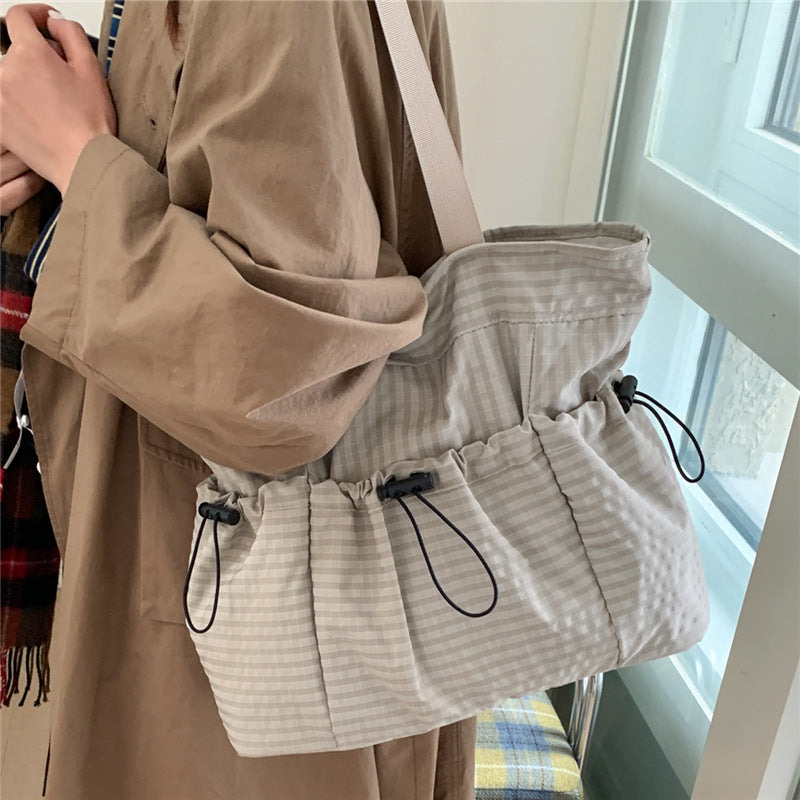 Lightweight Nylon Versatile Casual Dumpling Crossbody Bag