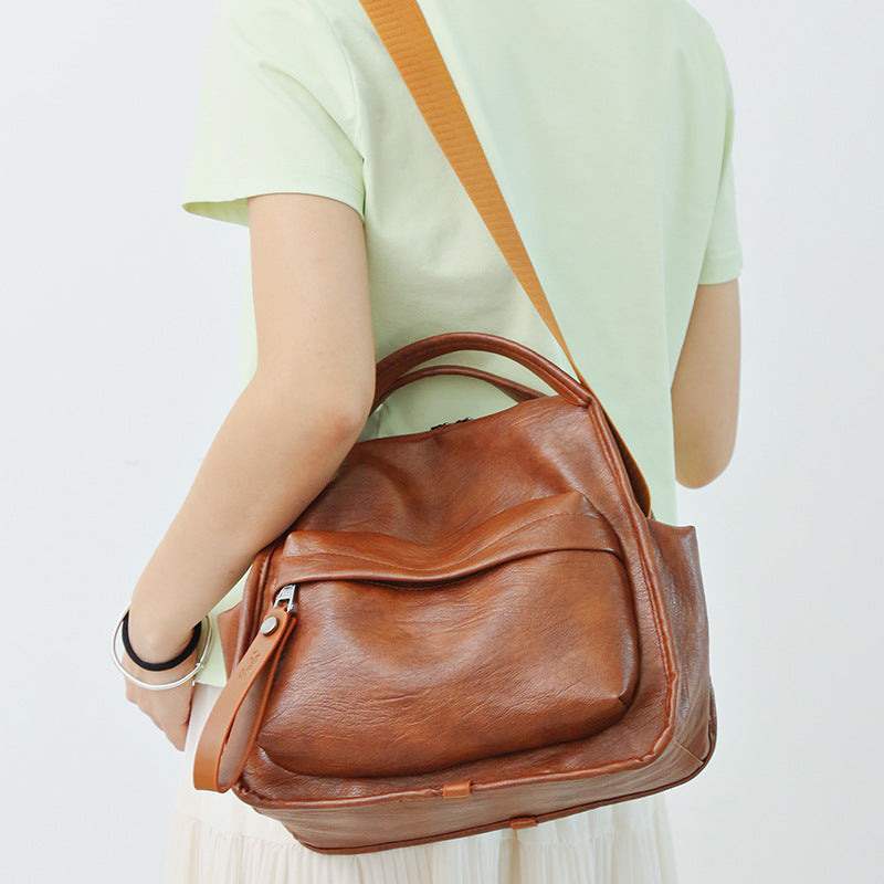 Women's Large Capacity Single Shoulder Crossbody Commuter Bag