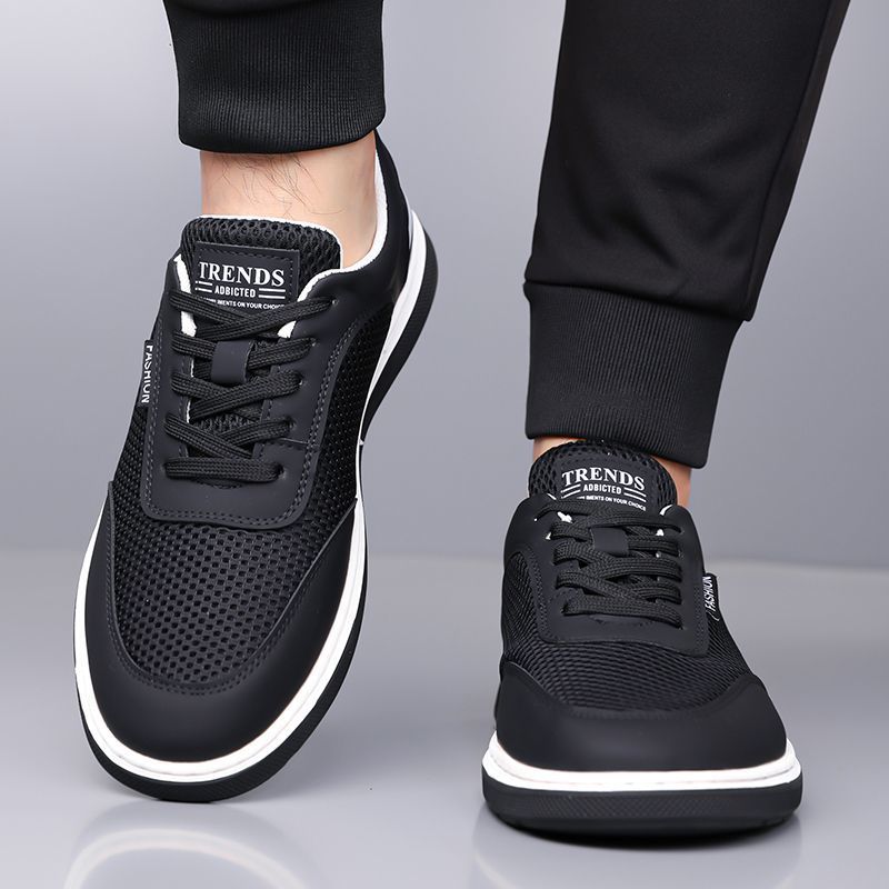 Men's Fly-Woven Mesh Running Shoes Lightweight Lace-Up Sneakers