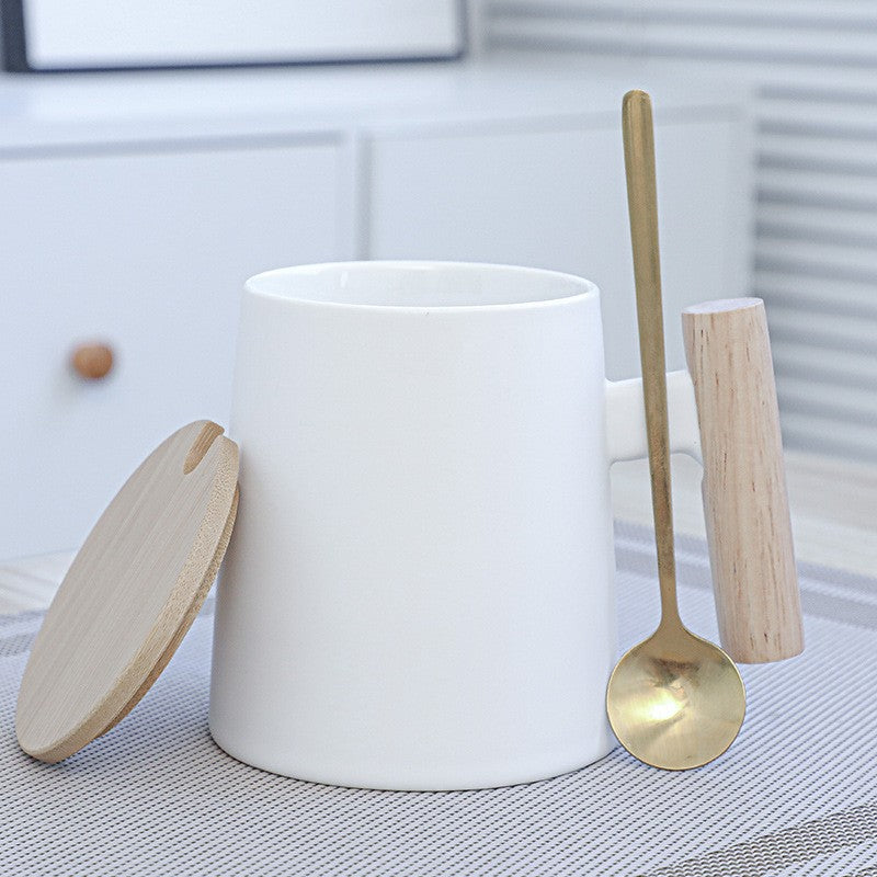 Ceramic Tea and Coffee Cup with Wooden Handle Lid Set
